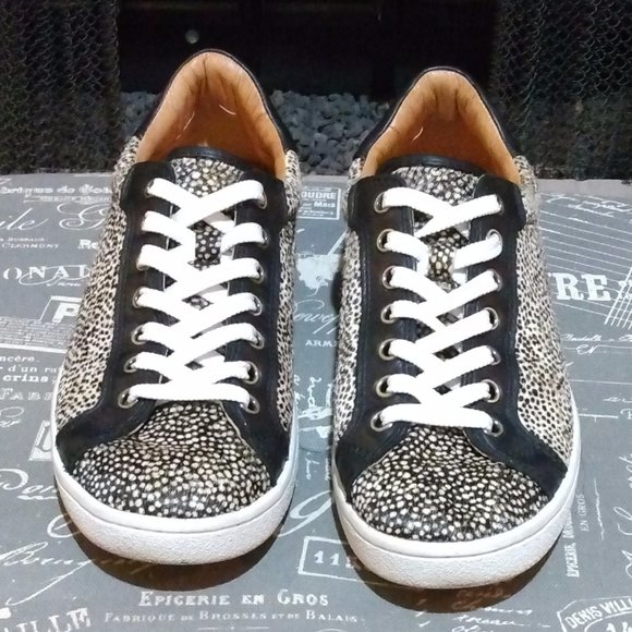 Women Ugg Genuine Calf Hair Sneakers - Picture 2 of 5